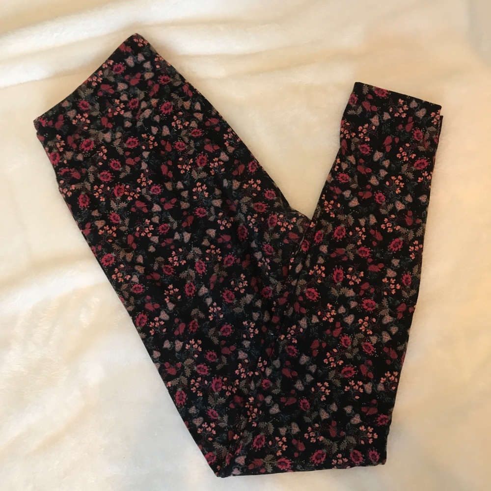 LulaRoe One Size Leggings
